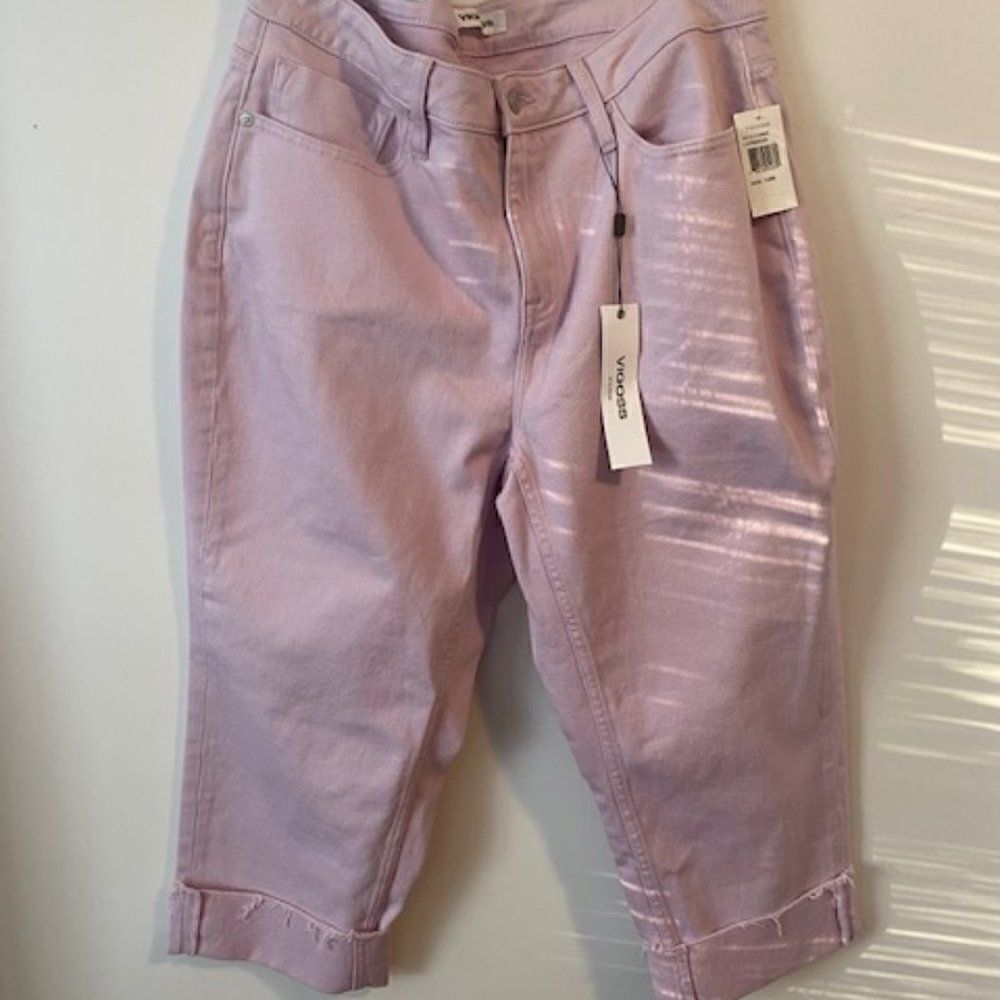 Vigoss Marley Lavender 5 pocket capris, size 14W